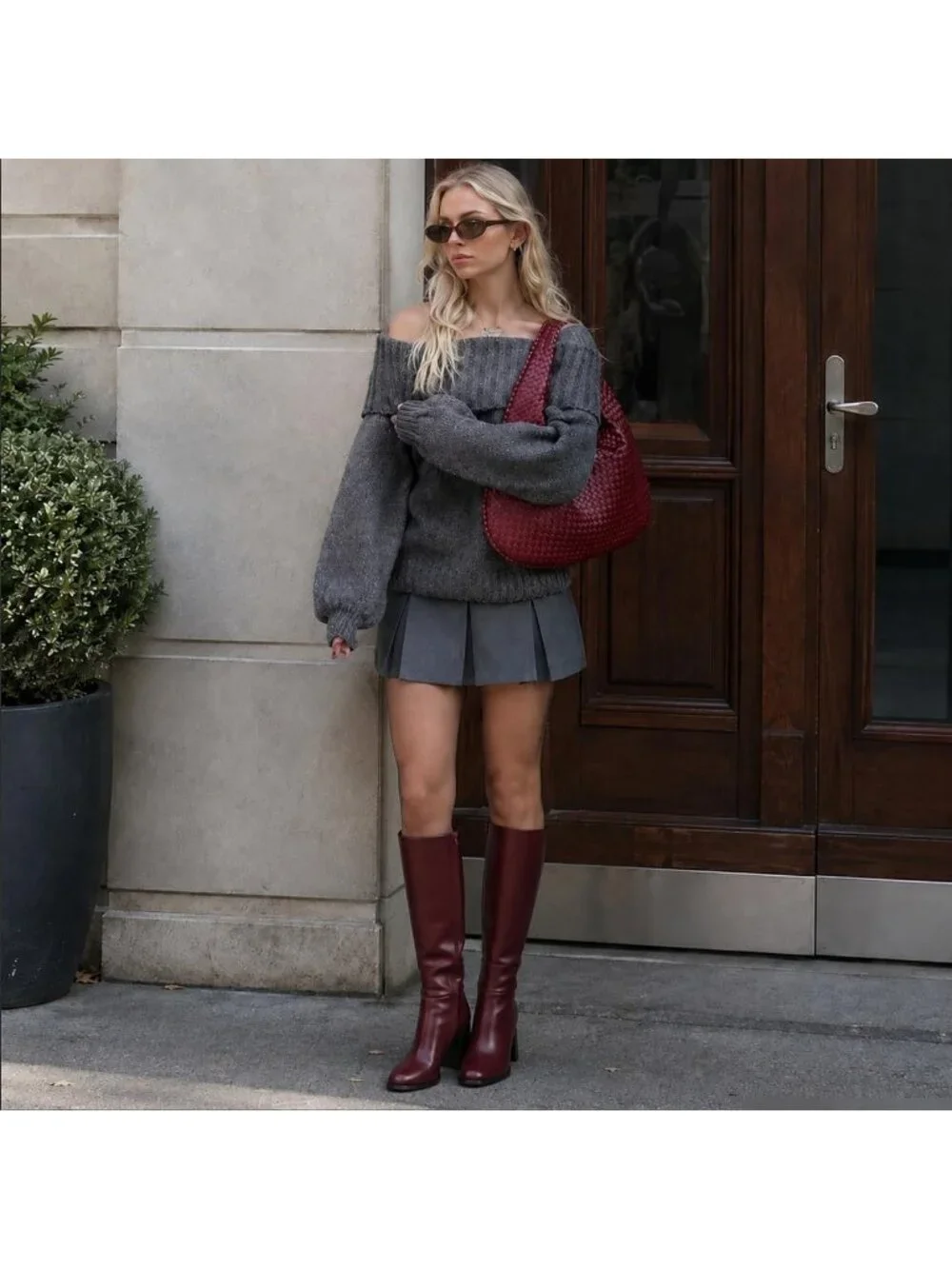 Women's Burgundy Round Toe 3.35 Inch Chunky Block Heel Slouchy Knee High Boots